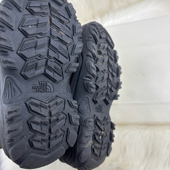 The North Face Kids Green and Black Winter Boots - Picture 7 of 8